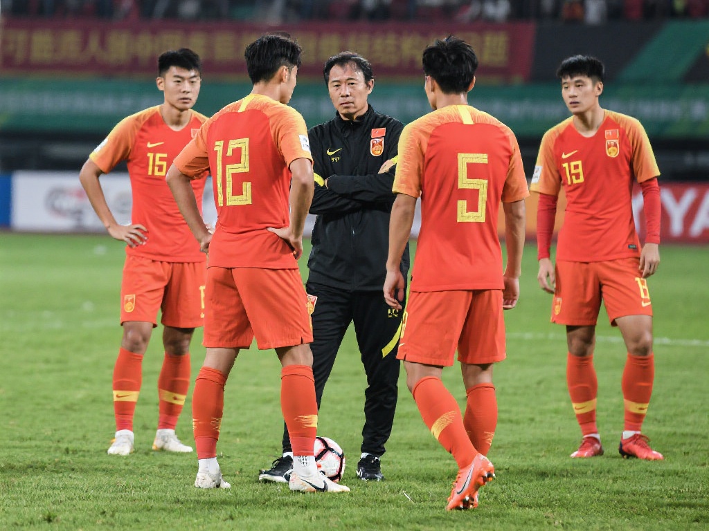 而是分散在 而是分散在