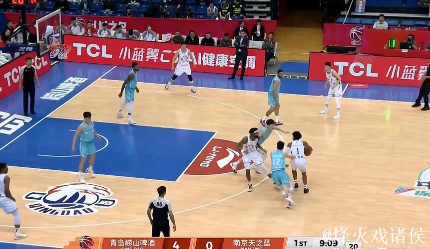 威瑟斯庞27+10青岛胜广州 四川加时不敌福建